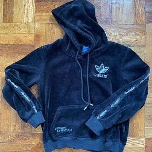 ADIDAS COAT - SIZE M